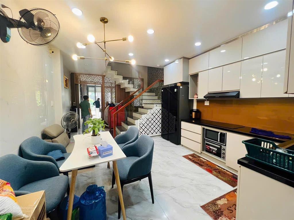 Bán nhà 56m2.nhà đẹp,mới đón xuân