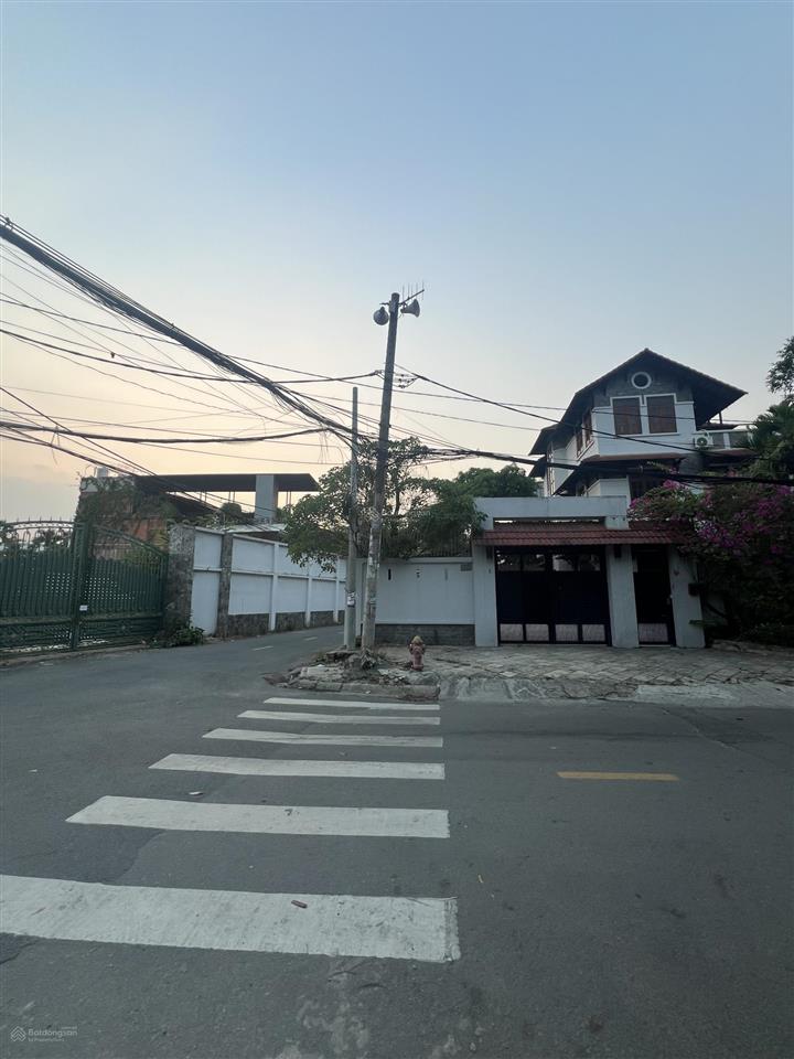 3000m2 full thổ cư cách the vista 100m metro rạch chiếc 200m.sông sài gòn 100m