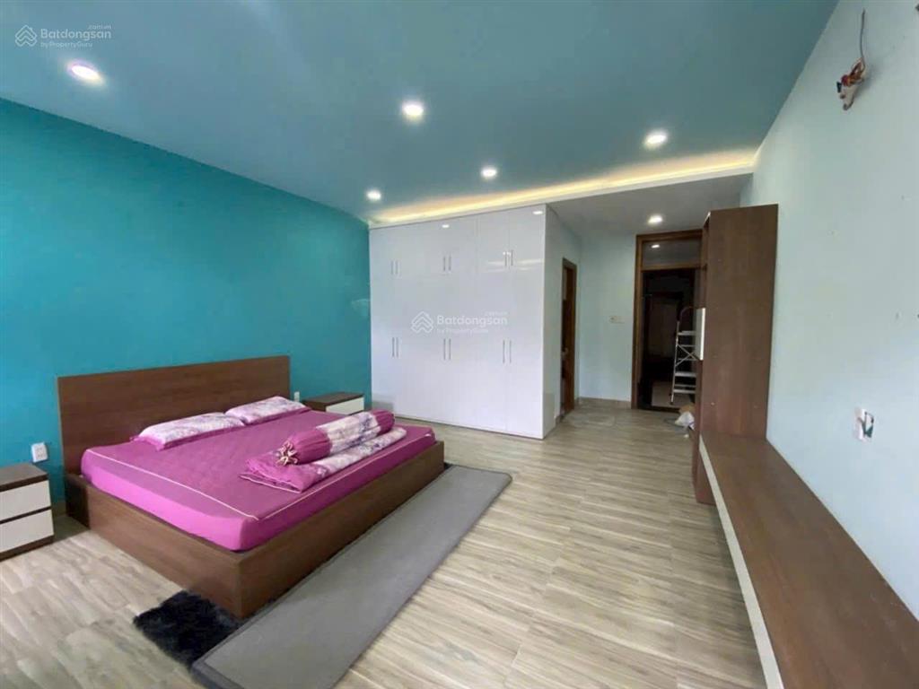 Bán nhà 4 tầng mặt tiền đường điện biên phủ gần biển, có thang máy, full nội thất xịn, 14,3 tỷ tl