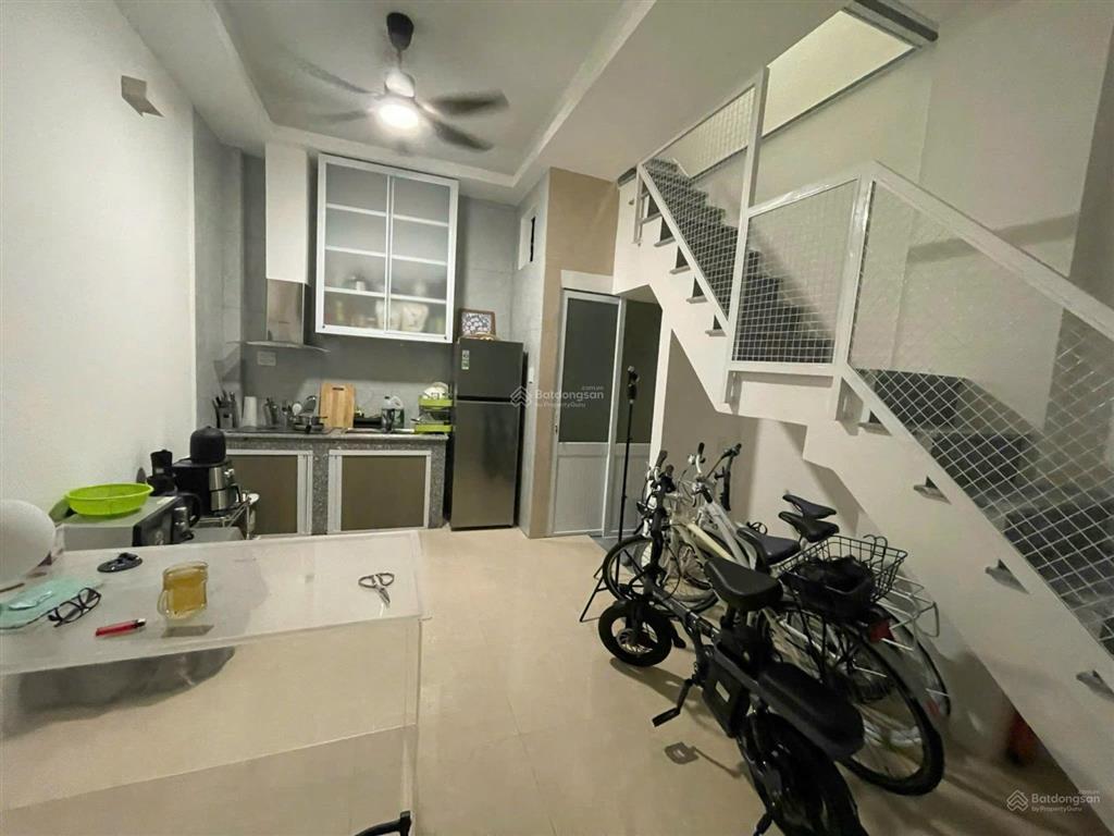 Bán nhà khu phố tây hẻm oto cách biển 400m, vị trí cực hiếm, sẵn dòng tiền 12,5tr/tháng, giá 4,4 tỷ