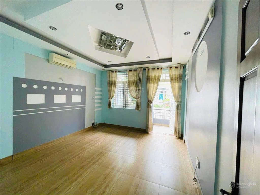 Cho thuê nhà nguyên căn  đường số 5, p17, gò vấp  4*16m  3 lầu