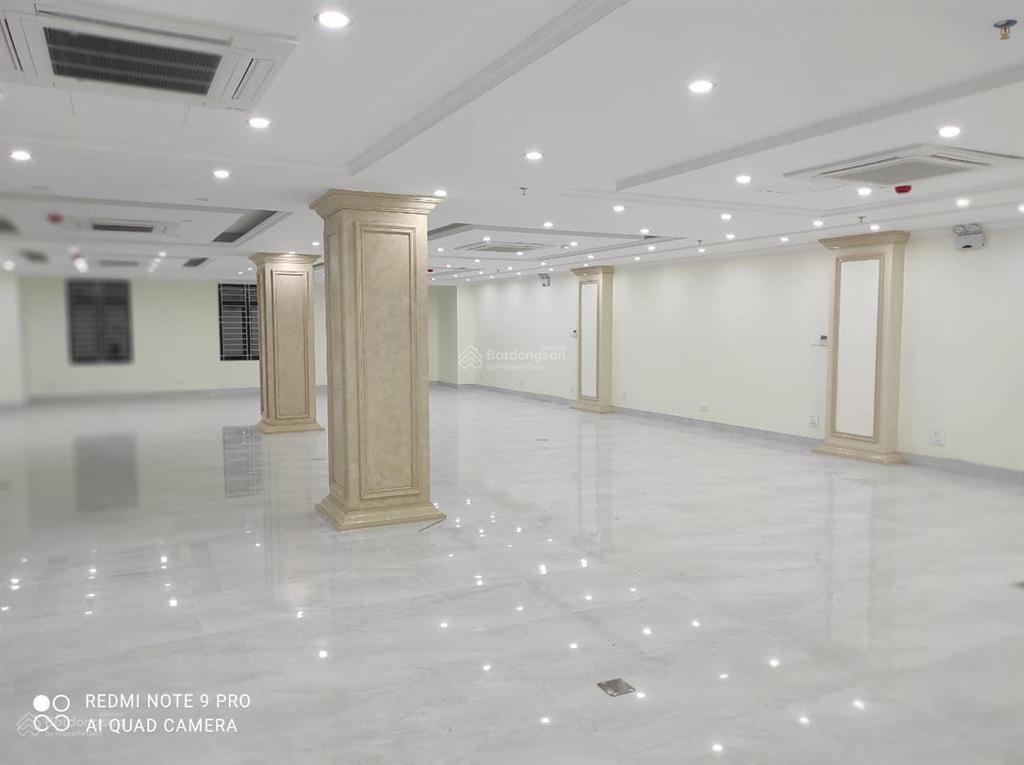 Tòa văn phòng phố hoàng đạo thuý 15m mt  vỉa hè rộng  kinh doanh  95.9 tỷ