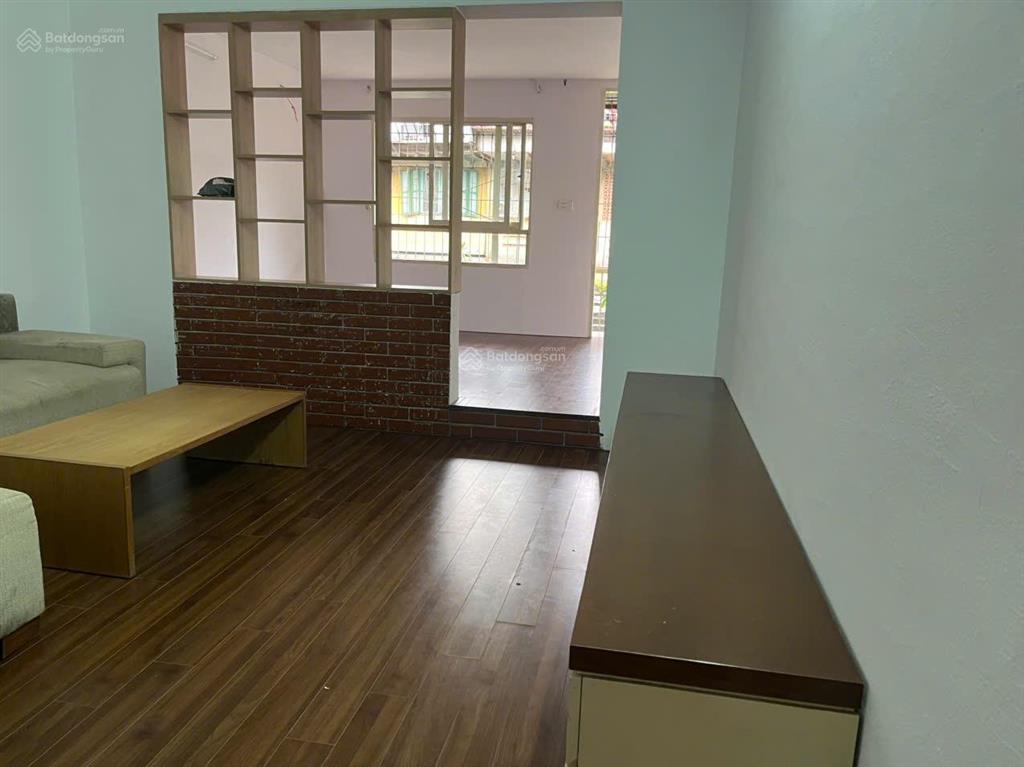 Cho thuê nhà tập thể tầng 4 nhà g4, p. thanh liệt (thanh xuân nam cũ), 60m2, 2pn, 1vs, cải tạo đẹp