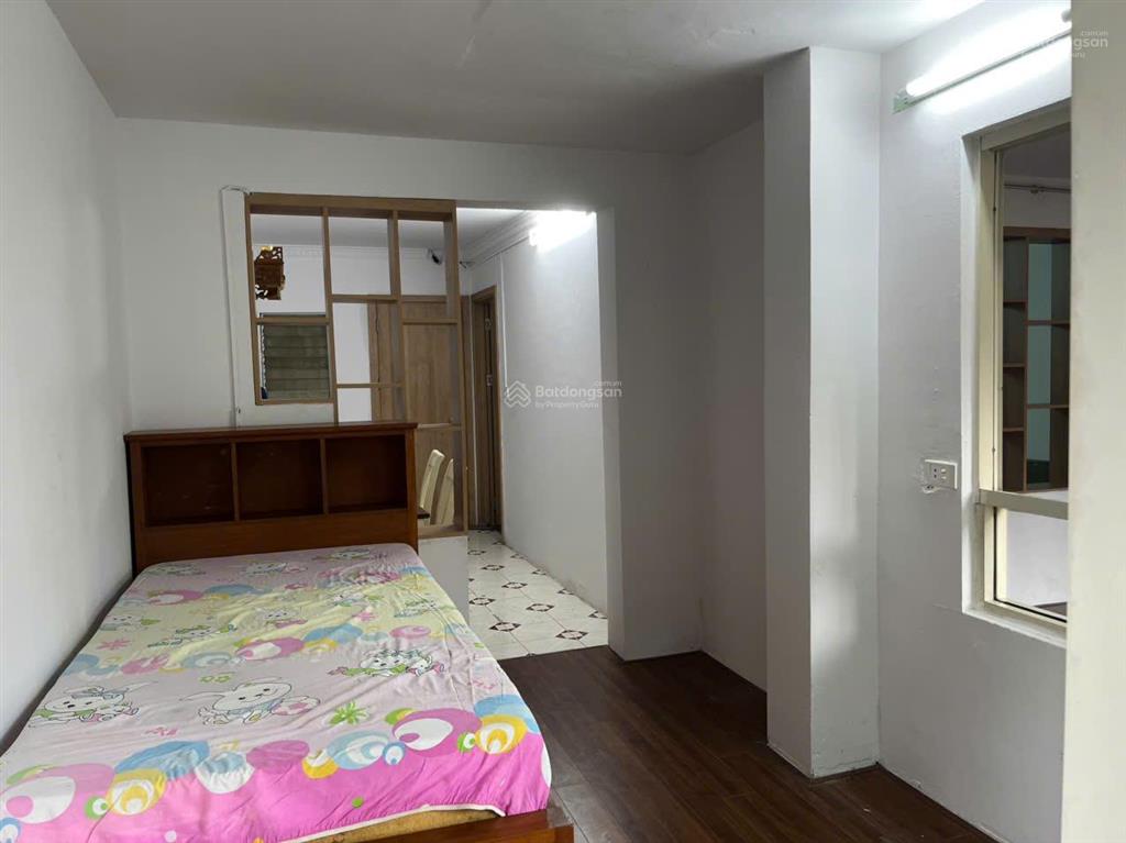 Cho thuê nhà tập thể tầng 4 nhà g4, p. thanh liệt (thanh xuân nam cũ), 60m2, 2pn, 1vs, cải tạo đẹp