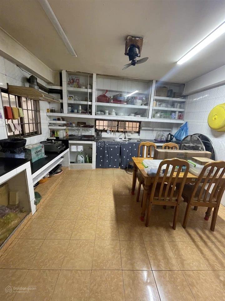 Siêu phẩm nhà phố trung tâm quận 5 2 mặt tiền hẻm xe hơi trần phú giữa khu lõi trần phú