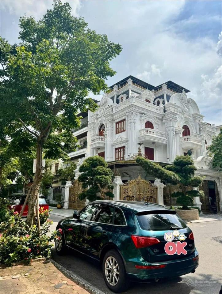 Rẻ tại q. long biên. bán mảnh đất thổ cư mặt phố việt hưng 330m2, mặt tiền 20m, giá lộc phát 68 tỷ