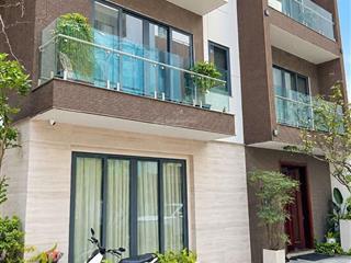Bán nhà khu liền kề hdmon ngọc lâm đẹp long biên, 80m2, mặt tiền 7.7m chỉ hơn 20 tỷ.