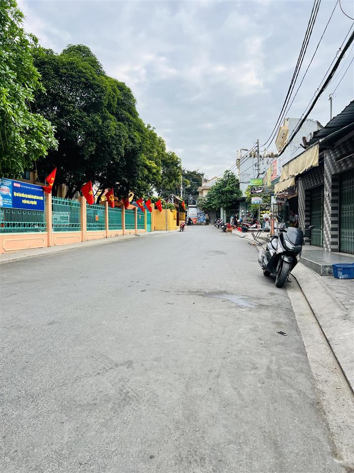 Nhà phố 96m2  4,8 tỷ (tl) gần trường tiểu học tam bình, chợ tam bình, chợ nông sản thủ đức, ql1a