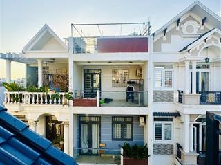 Nhà phố đón tết 4 tầng, 60,2 m2, hoàn công, đường ô tô 8m, gầnchợ, trục ql1a, ql13, hbp, thủ đưc