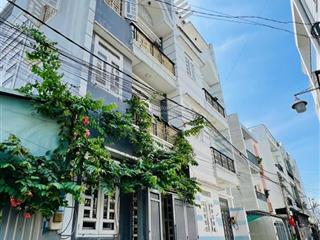 Nhà phố mới ,đẹp ql13 ,cầu vượt bình phước  55m2  6,5 tỷ ngang 5,5m  ôtô đậu bên hông nhà