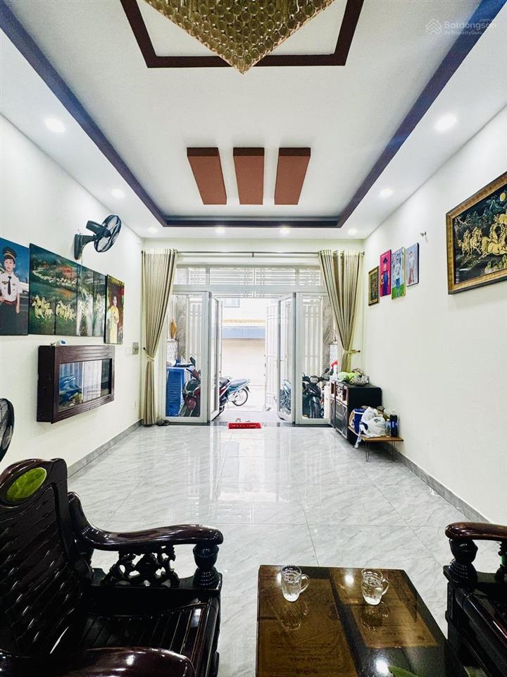 Nhà phố mới, đẹp 4 tầng  linh đông  74m2  8,5 tỷ  đường thông thoáng 6m  nội thất xịn xò