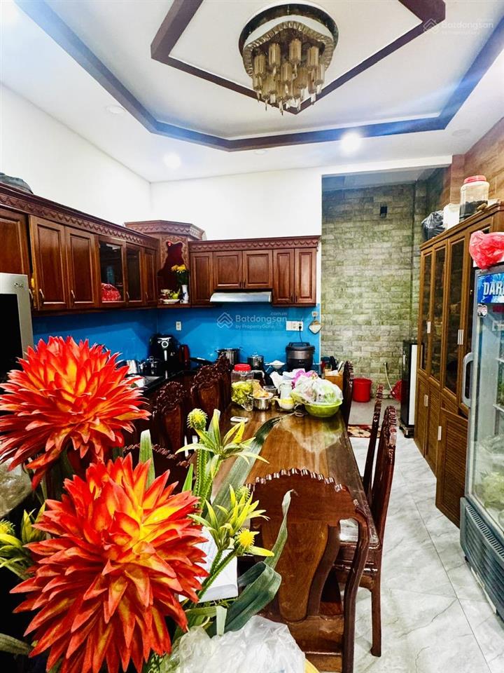 Nhà phố mới, đẹp 4 tầng  linh đông  74m2  8,5 tỷ  đường thông thoáng 6m  nội thất xịn xò