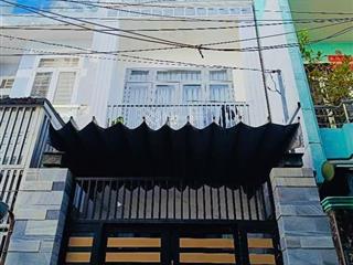 Nhà mới 4 tầng ở ngay  4 phòng ngủ  sát mặt tiền phạm thế hiển p.chánh hưng q8( cũ)