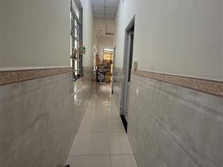 Nhà mặt tiền 140m2 kinh doanh tốt giá rẻ tam bình