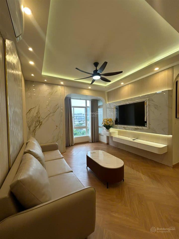 Chủ nhà thiện chí bán căn hộ góc 75m view sông thoáng mát tại skygarden 3