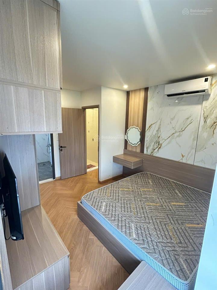 Chủ nhà thiện chí bán căn hộ góc 75m view sông thoáng mát tại skygarden 3