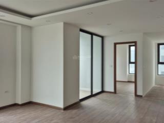 Chính chủ bán căn hộ chung cư ct2x2 đại kim, 107m2, 3pn, căn góc, giá chỉ 8.1 tỷ.  0826 218 ***