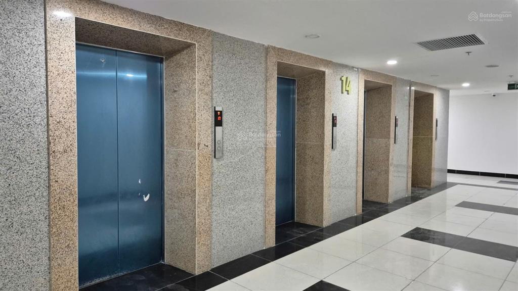 Chính chủ bán căn hộ chung cư ct2x2 đại kim, 107m2, 3pn, căn góc, giá chỉ 8.1 tỷ.  0826 218 ***