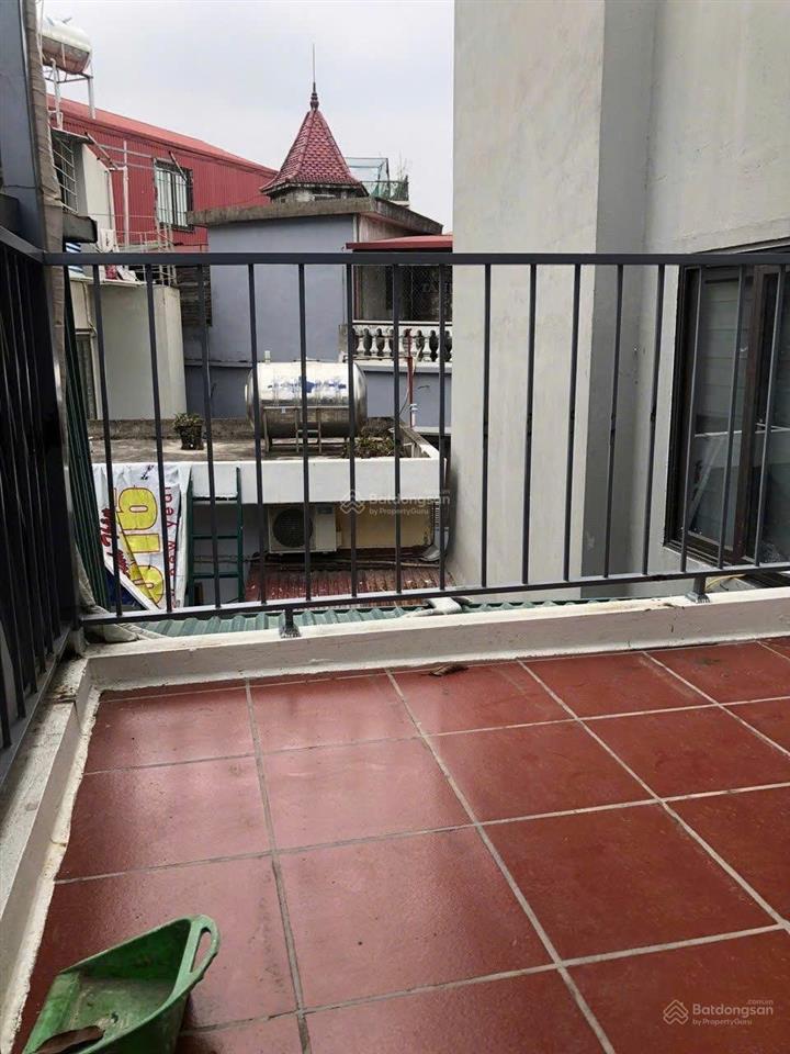 Chính chủ cho thuê nhà riêng ngõ 179 hoàng hoa thám, 4 tầng, 23n, giá 10.8 triệu.  0826 218 ***