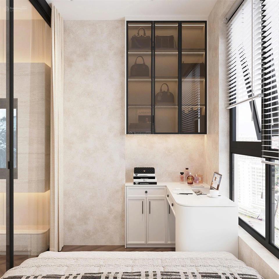 Chính chủ bán căn hộ chung cư liễu giai tower  26 liễu giai, 2n, tầng cao, view lg.  0826 218 ***