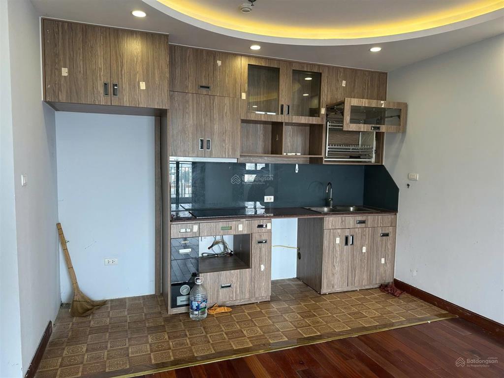 Chính chủ cho thuê căn hộ chung cư liễu giai tower  26 liễu giai, 3n, đcb, giá 20tr. 0826 218 ***