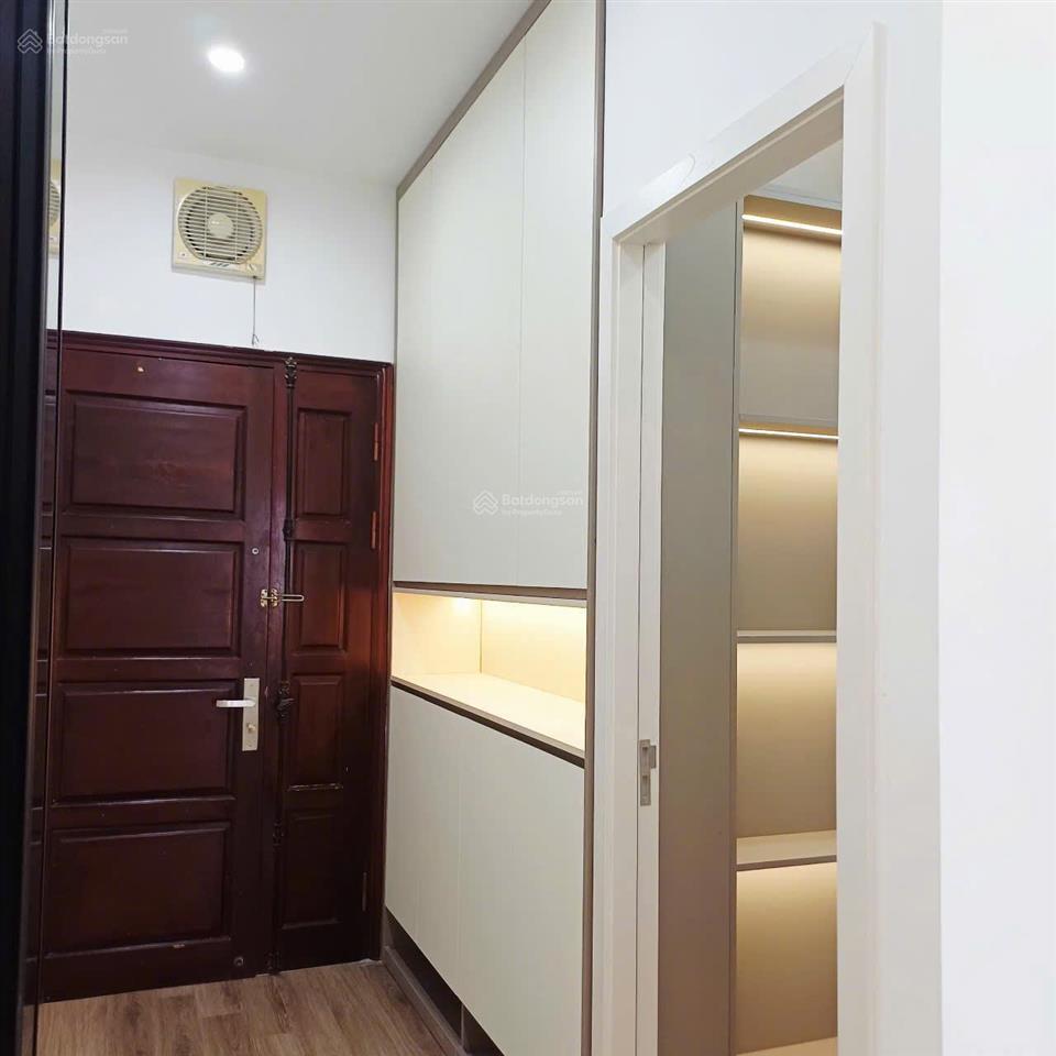 Chính chủ bán căn hộ chung cư vườn xuân  71 nguyễn chí thanh, 94m², 3n, giá 9 tỷ.  0826 218 ***