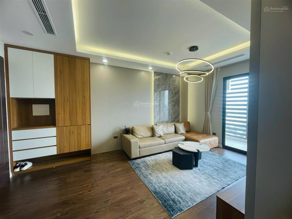 Chính chủ bán căn hộ chung cư tây hồ residence, 70m, 2n, view hồ tây, full nội thất.  0826 218 ***