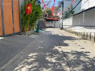 Chủ lớn tuổi cần bán nhà gấp  dt 97,7m2 4 tầng  giá 14,5 tỷ cách đường trần trọng cung 50m q7