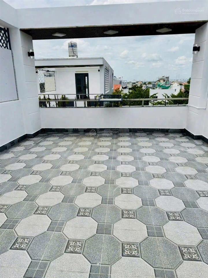 Bán nhà mới 100%  dt 82,3m2  4 tầng  giá 7,7 tỷ  đường xe tải  khu yên tĩnh an ninh  nhà bè