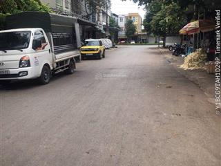 Bán nhà cấp 4 ngõ ngay chợ đầu mối đông hương  dt 6m x 17m  giá 6,5 tỷ