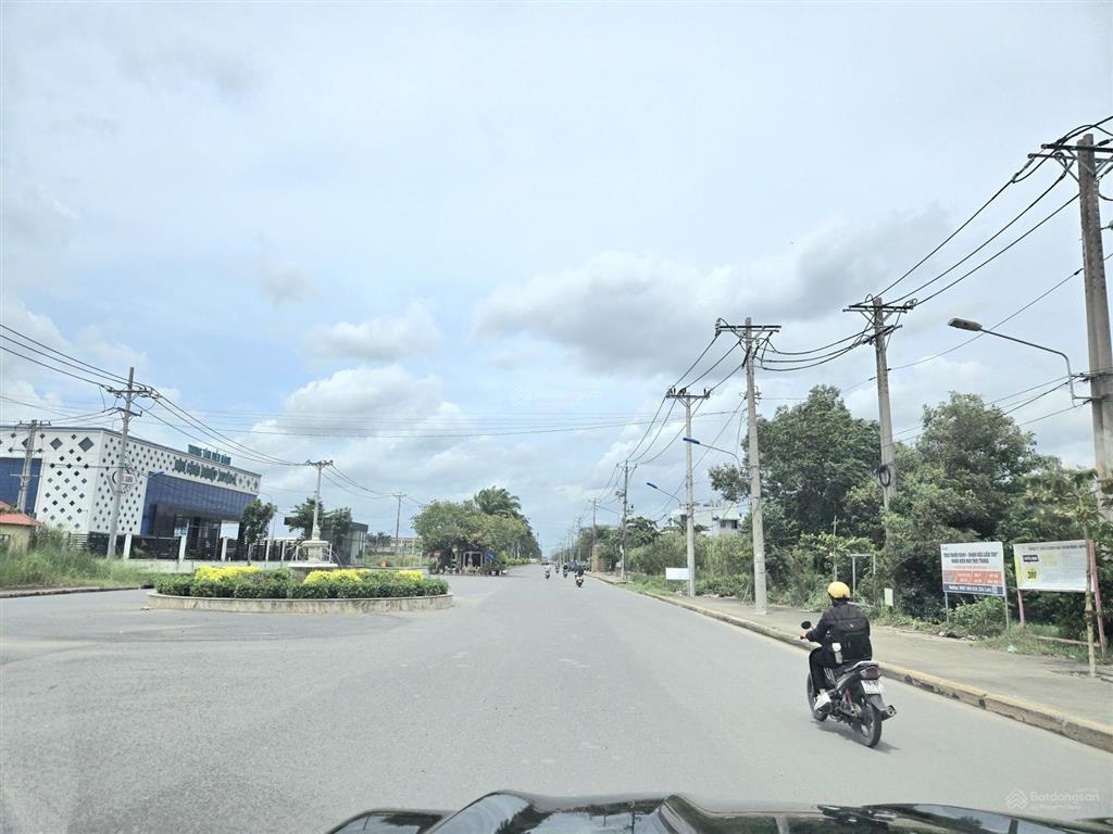 Cho thuê văn phòng  nhà xưởng tại đường số 08, xã đức lập, tây ninh, kcn xuyên á