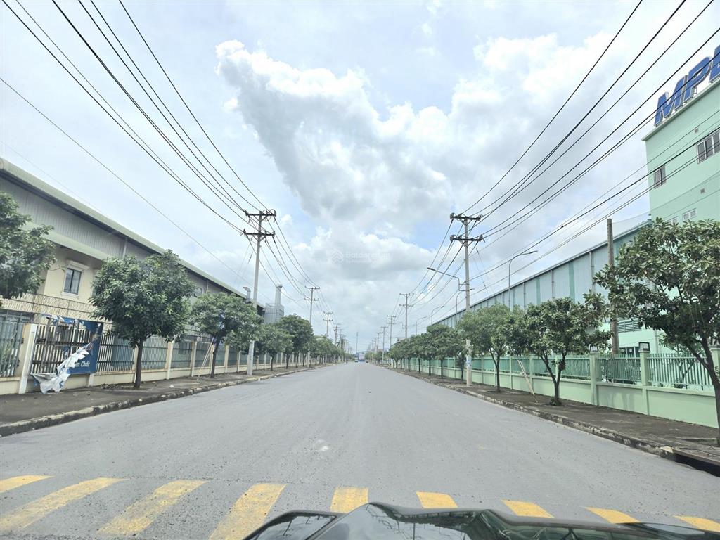 Cho thuê văn phòng  nhà xưởng tại đường số 08, xã đức lập, tây ninh, kcn xuyên á