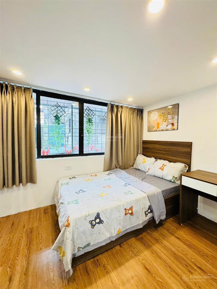 Bán căn hộ tầng 2 phố 8/3, quỳnh mai 70m², full nội thất gần thanh nhàn, lò đúc