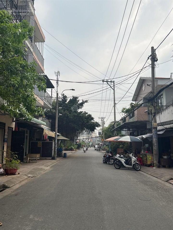 Nhà ngay hoàng bật đạt, 45 m 2 tầng btct 4 tỷ hẻm oto 5 m thông