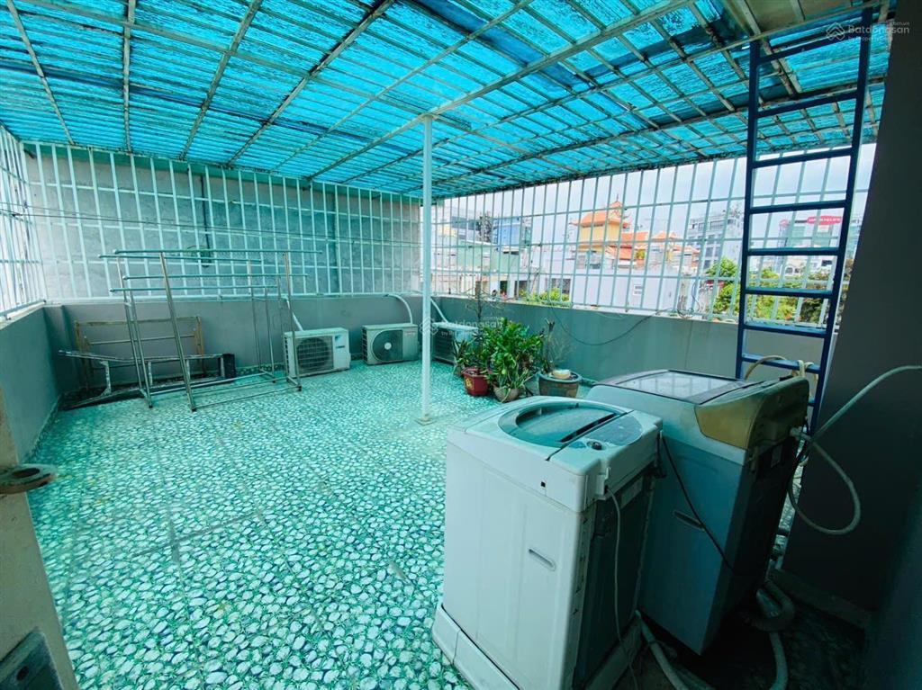 Phú nhuận 4 tầng  hxh 60m2  nở hậu chữ l  hơn 10 ty