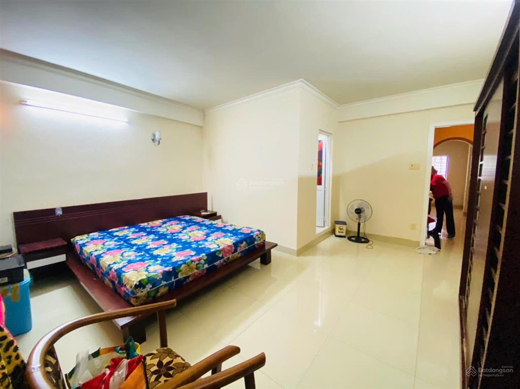 Phú nhuận 4 tầng  hxh 60m2  nở hậu chữ l  hơn 10 ty