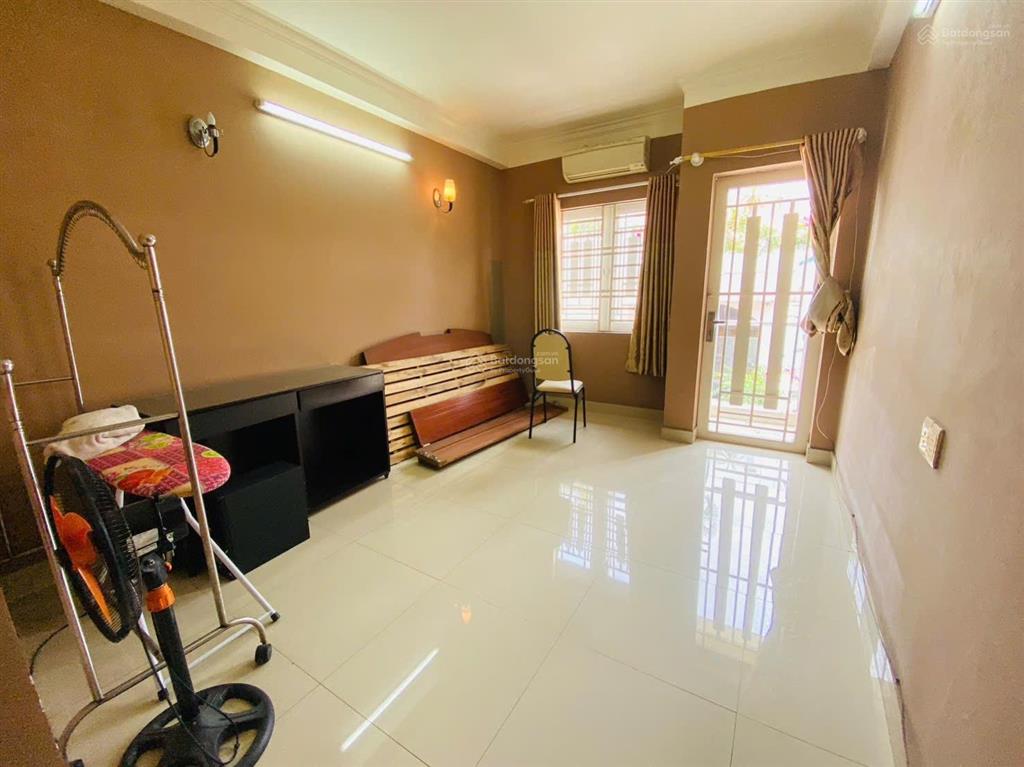 Phú nhuận 4 tầng  hxh 60m2  nở hậu chữ l  hơn 10 ty