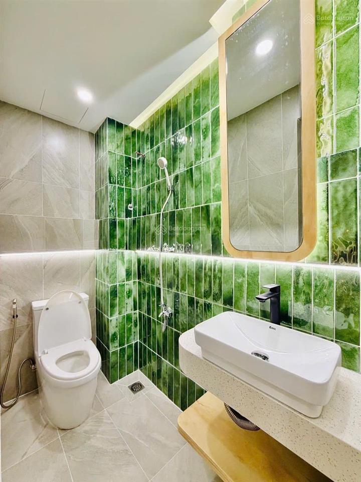 Giảm sốc bán nhanh nhà full option 3 tầng hẻm 535 thống nhất, giá hơn 3 tỷ