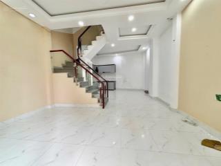 Nhà nguyên căn đẹp khu sân bay cho thuê  gần chợ phạm văn hai