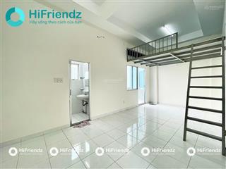 Phòng trọ ban công rộng 40m² gần etown cộng hoà  nhà thang máy