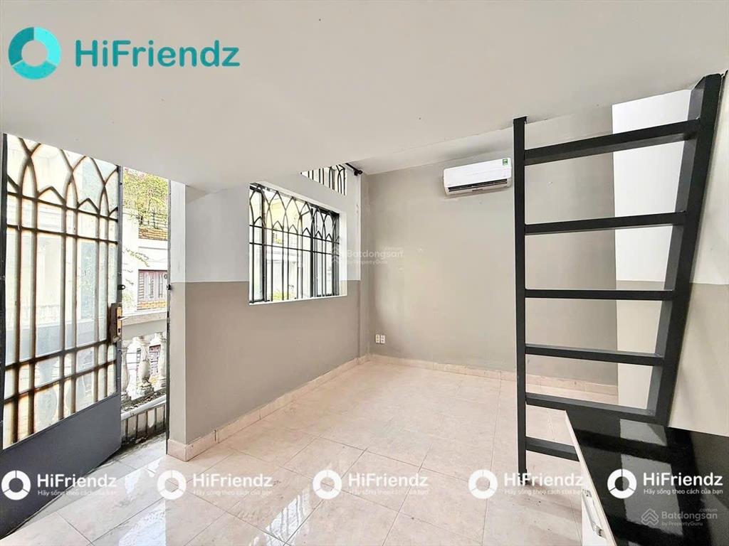 Duplex bancol cửa sổ trời khu bàu cát siêu rộng