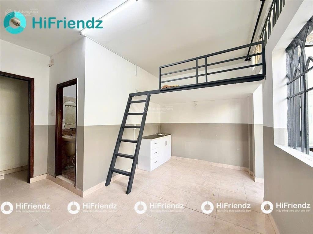 Duplex bancol cửa sổ trời khu bàu cát siêu rộng