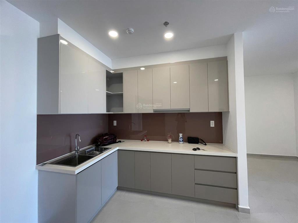 Cho thuê căn hộ 63.4 m² p.long trường  chỉ 5,5 triệu  free hồ bơi