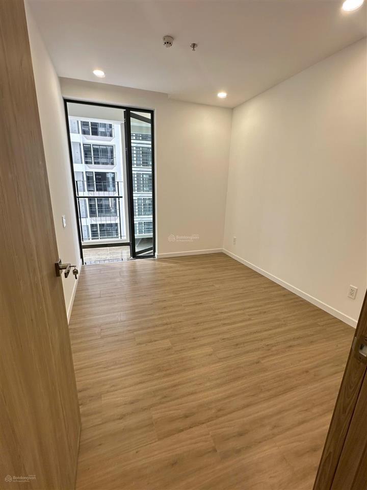 Cho thuê căn hộ 63.4 m² p.long trường  chỉ 5,5 triệu  free hồ bơi