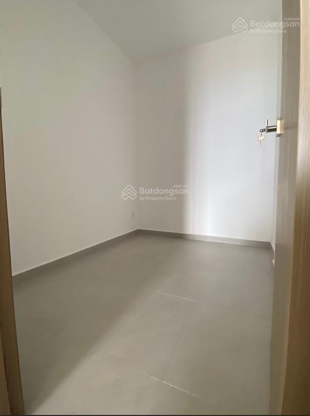 Cho thuê căn hộ 3pn 99 m² quận 9  8 triệu mt eastmark city có bếp, máy nóng lạnh khách decor