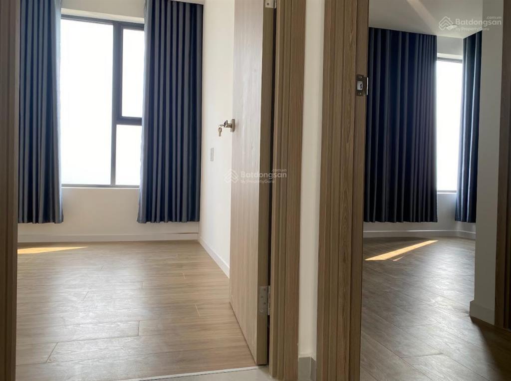 Cho thuê căn hộ 3pn 99 m² quận 9  8 triệu mt eastmark city có bếp, máy nóng lạnh khách decor