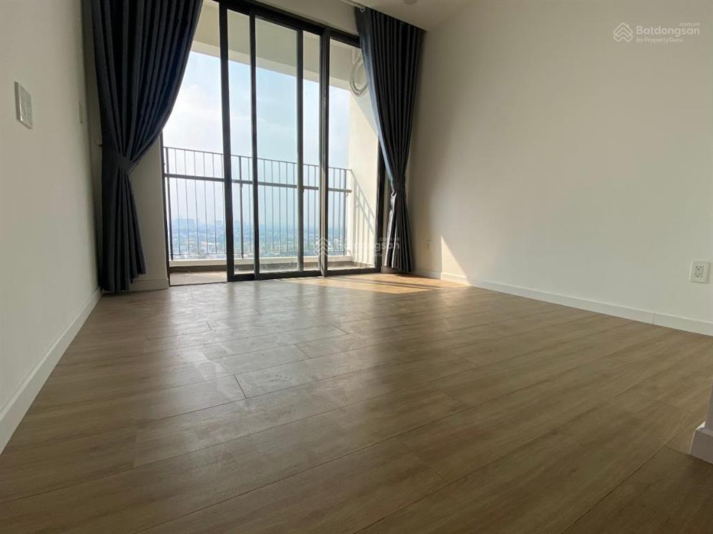 Cho thuê căn hộ 3pn 99 m² quận 9  8 triệu mt eastmark city có bếp, máy nóng lạnh khách decor