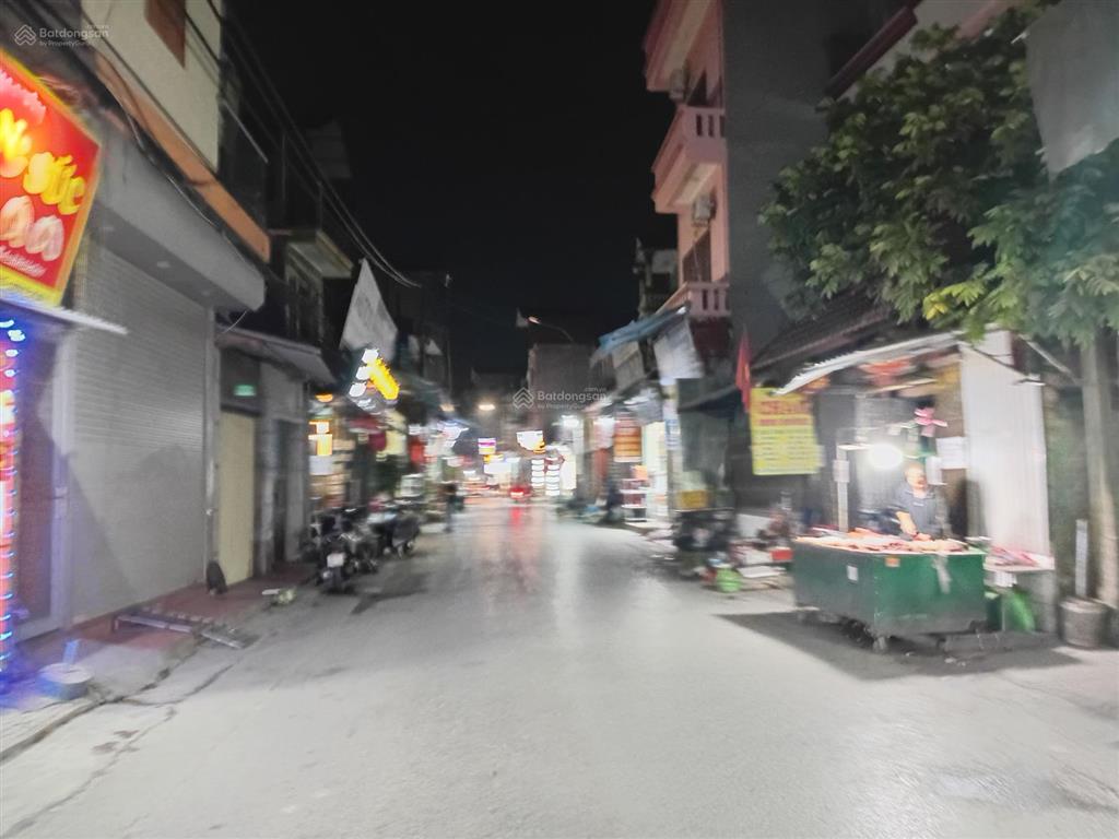 Nhà đất bán chính chủ
diện tích 116m2 ( mặt tiền 6m, hậu 7m) có 2 mặt tiền giáp đường liên xã rộng