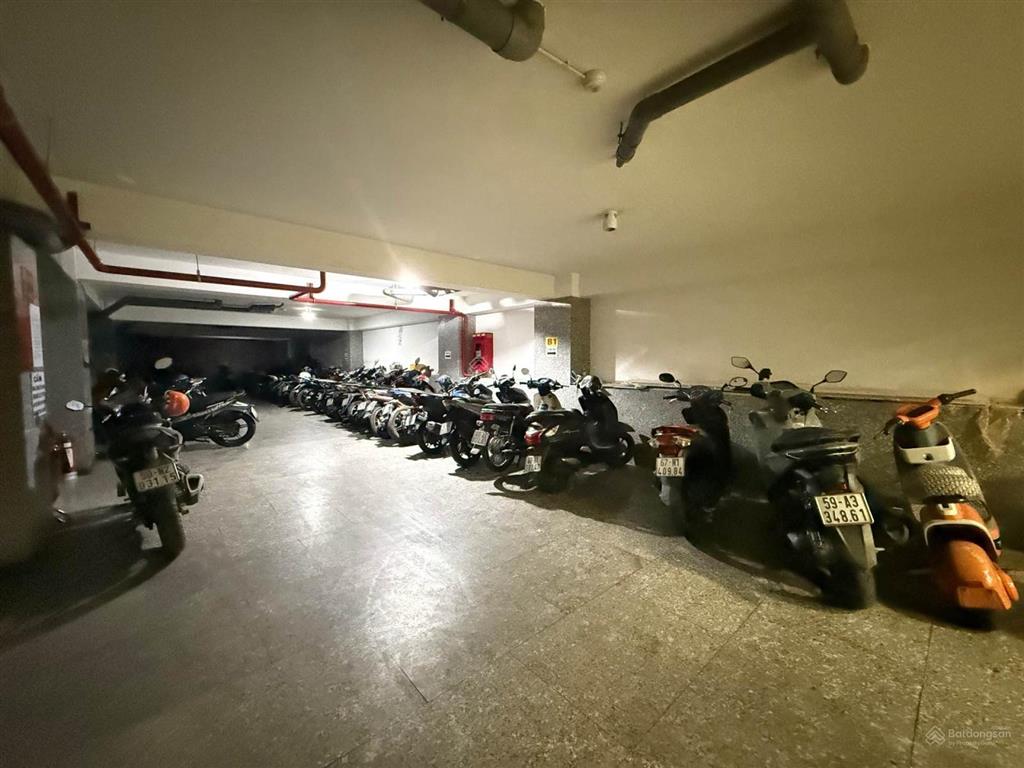 Bán gấp chhv lê trọng tấn  330m2  68 phòng  thu 2.5 tỷ/năm dt 10x33m hxt thông  chỉ 40 tỷ tl