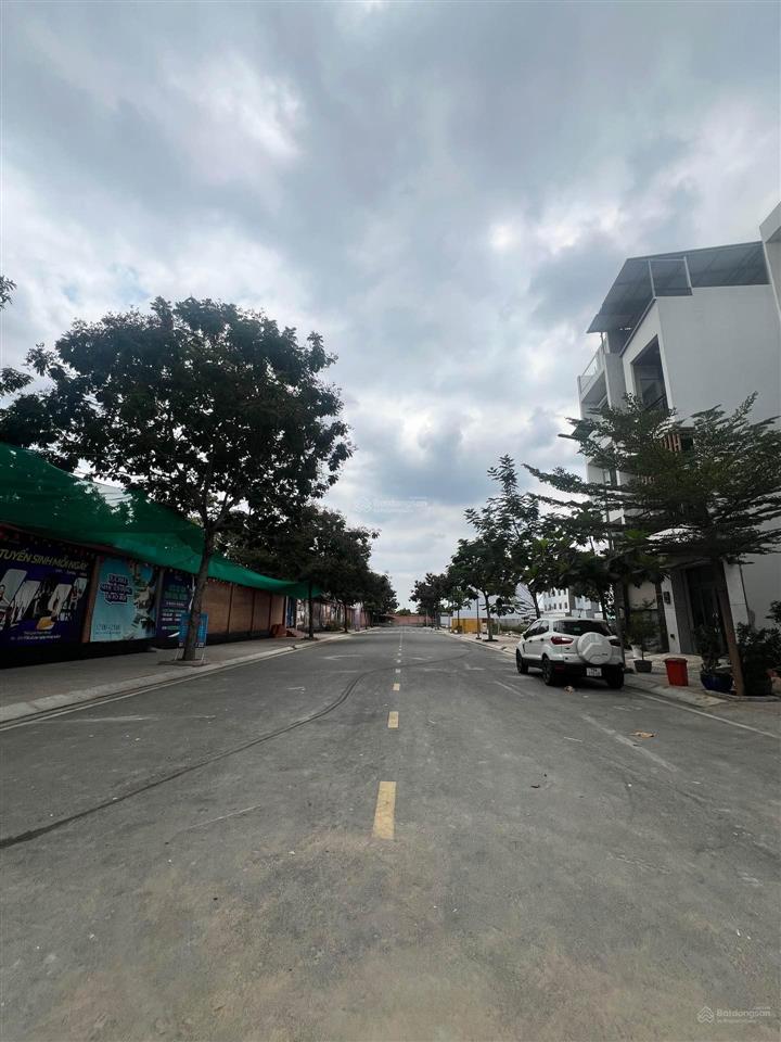 Bình tân chỉ 4.450 tỷ  có ngay lô đất đẹp kdc phân lô đồng bộ  dt 5x16m, đường 7m thông